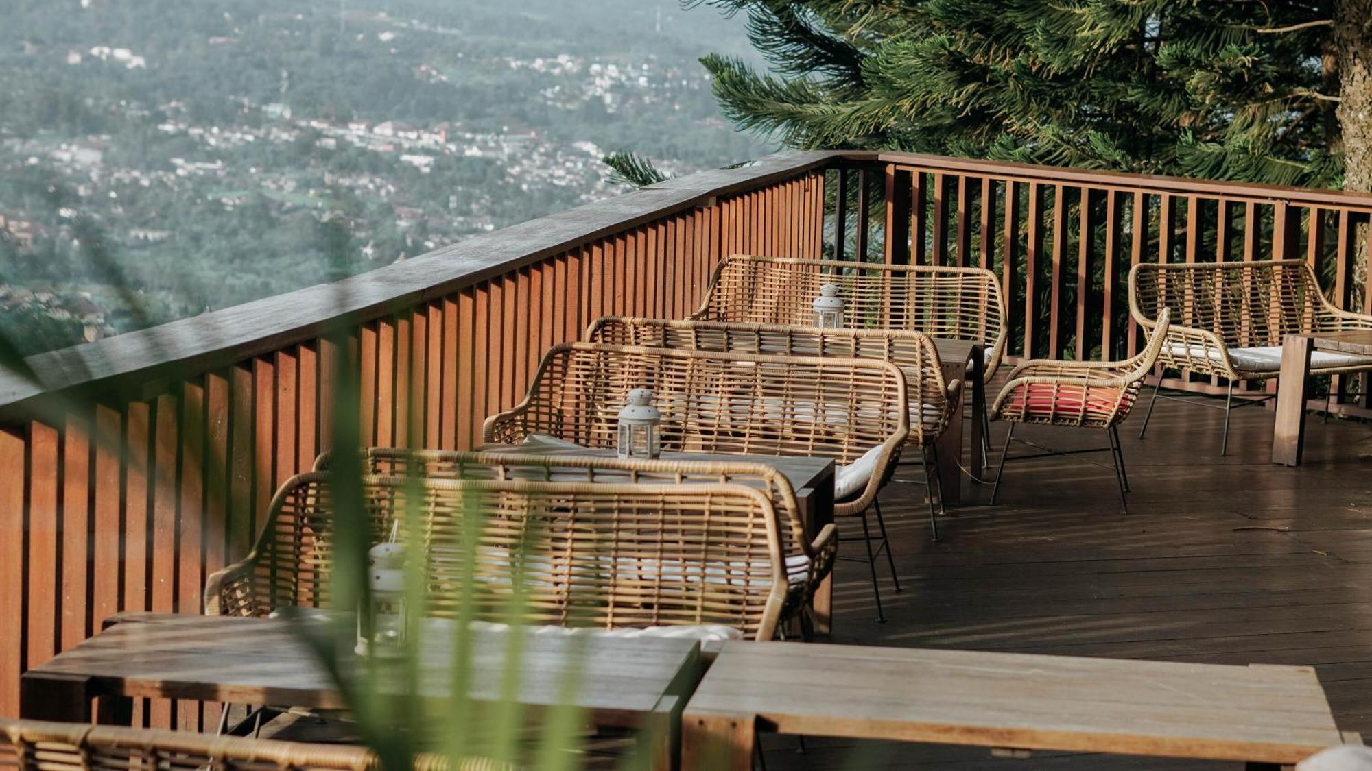 Damar Langit Resort 씨사루아 외부 사진
