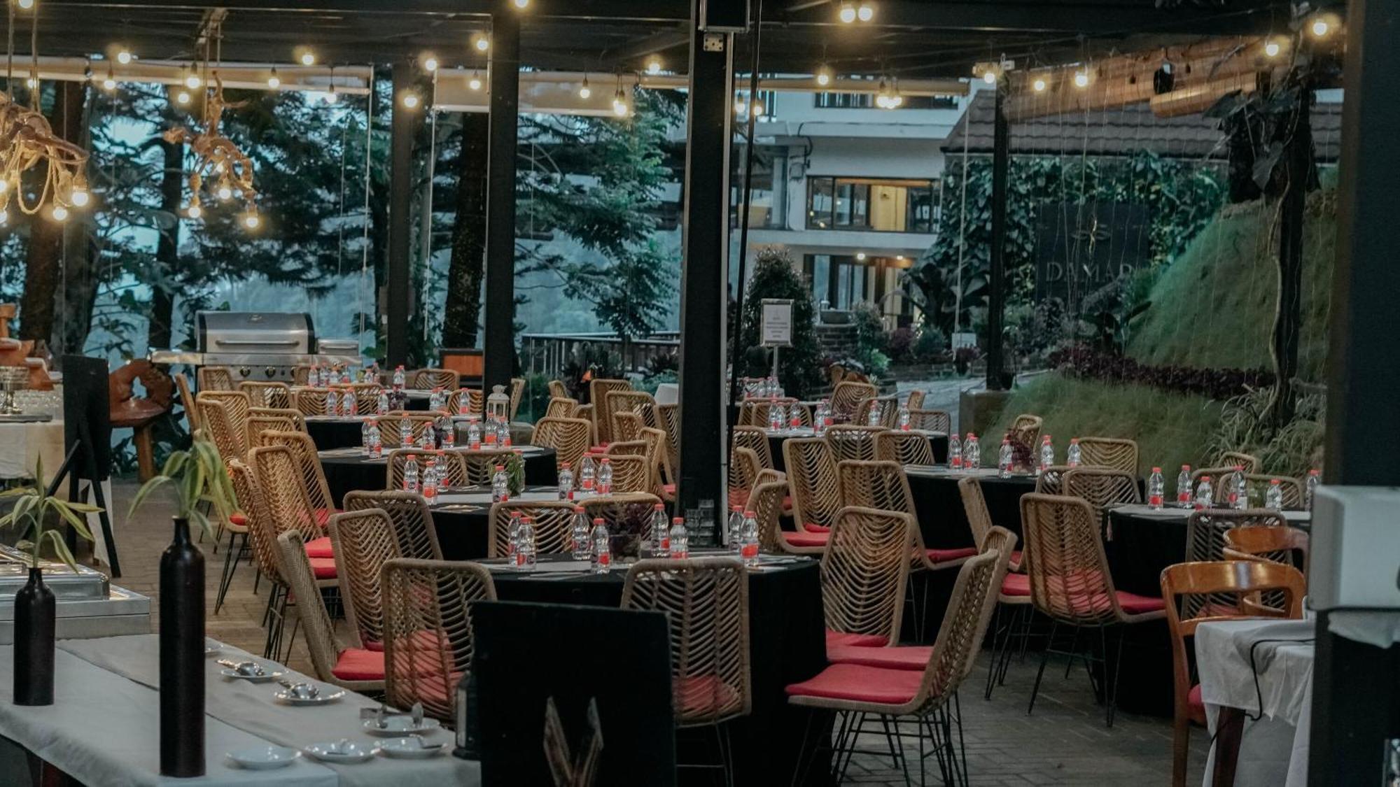Damar Langit Resort 씨사루아 외부 사진
