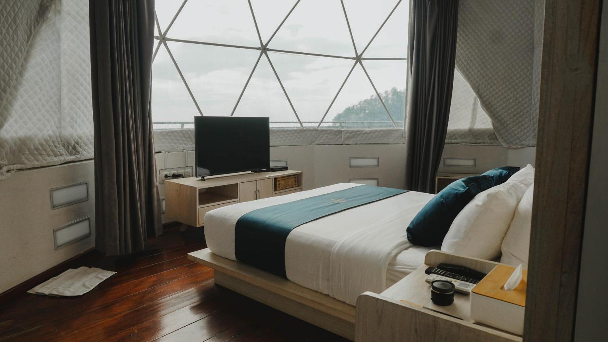 Damar Langit Resort 씨사루아 외부 사진
