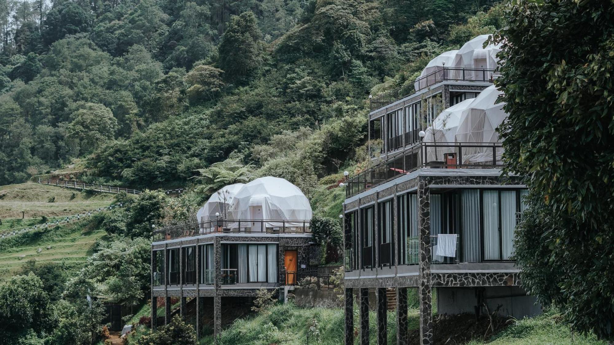 Damar Langit Resort 씨사루아 외부 사진