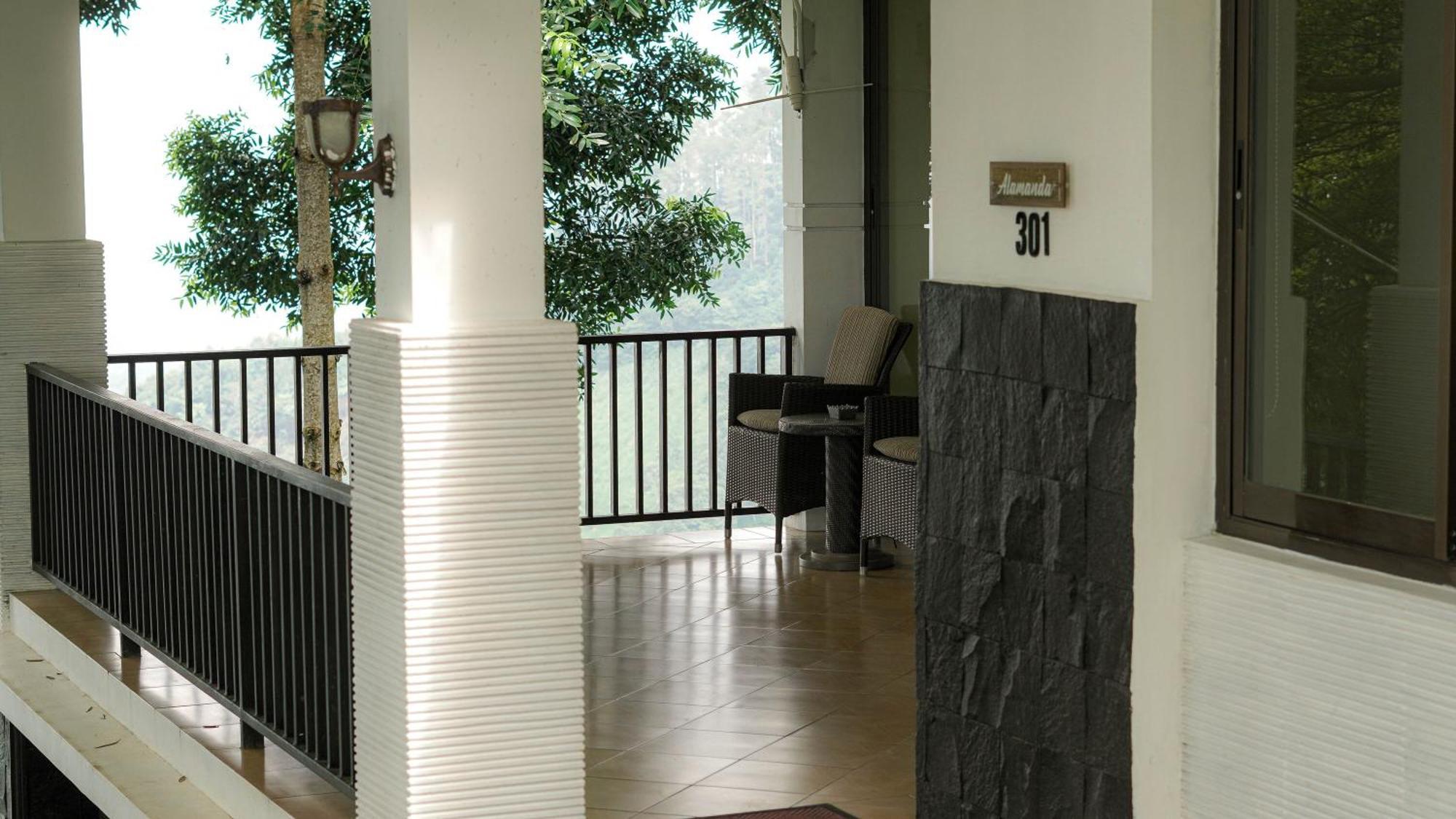 Damar Langit Resort 씨사루아 외부 사진