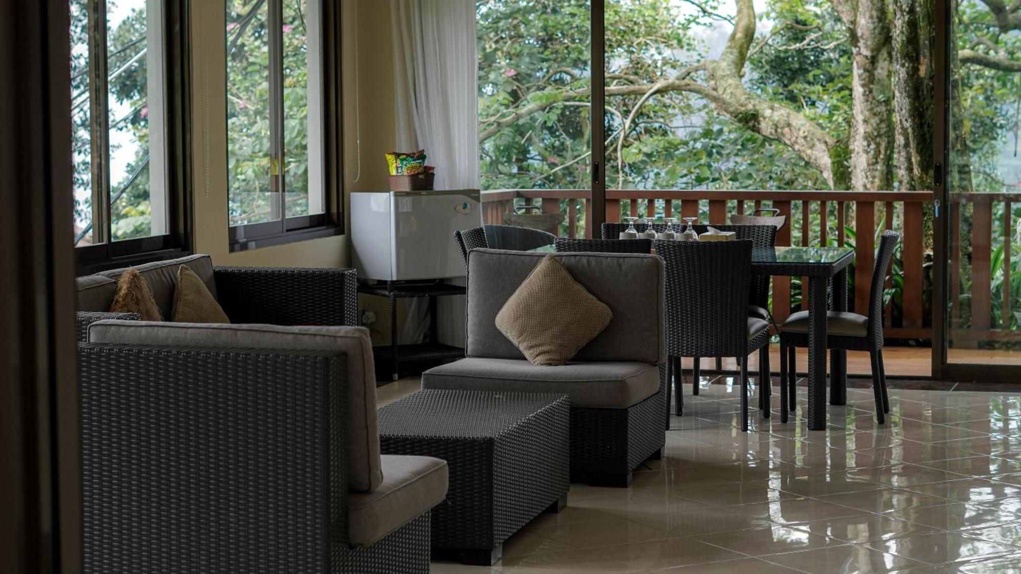 Damar Langit Resort 씨사루아 외부 사진